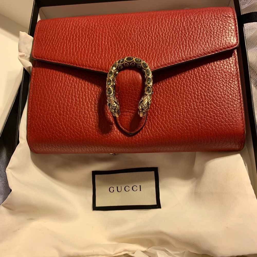 Gucci Leather Crystal Dionysus Flap bag Red